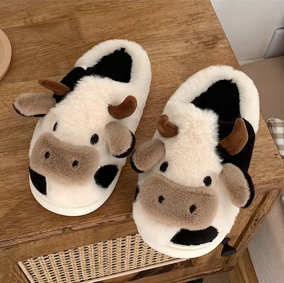 Coo-zy Cow™ Slippers